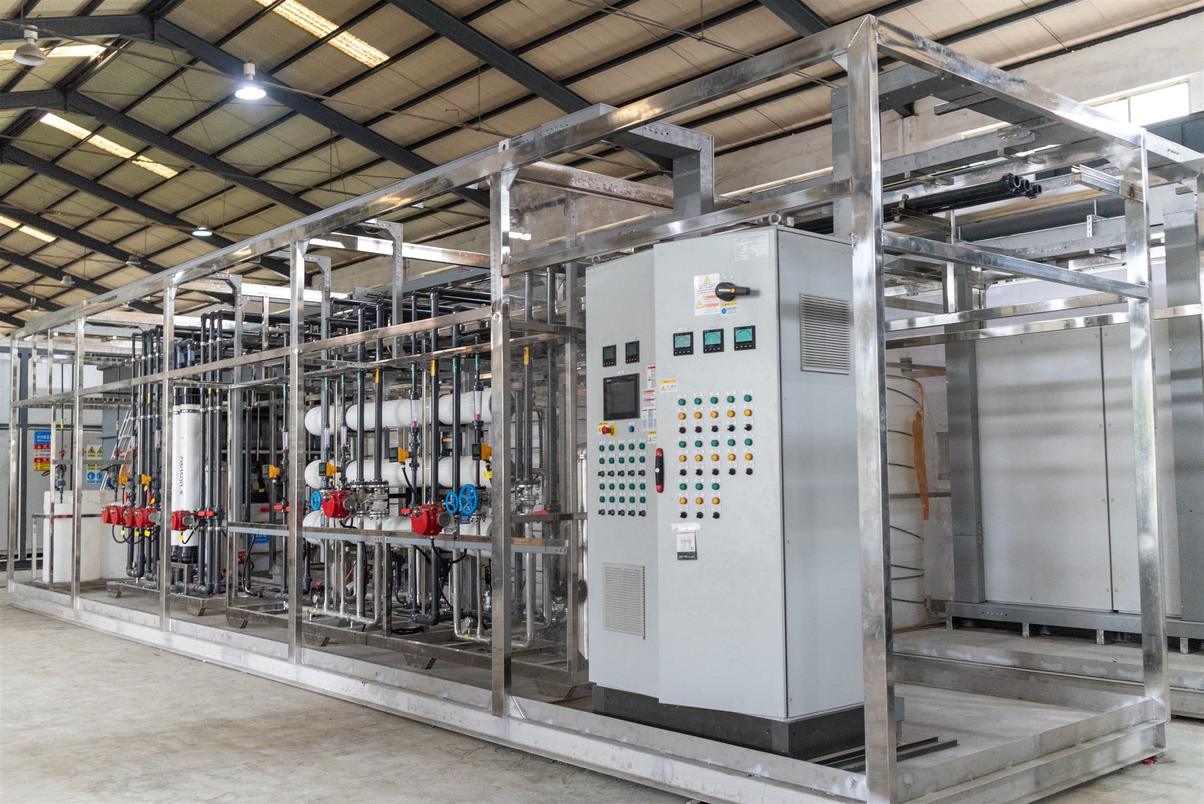 BAIHUIPU industrial pure-water system in the manufacturing workshop
